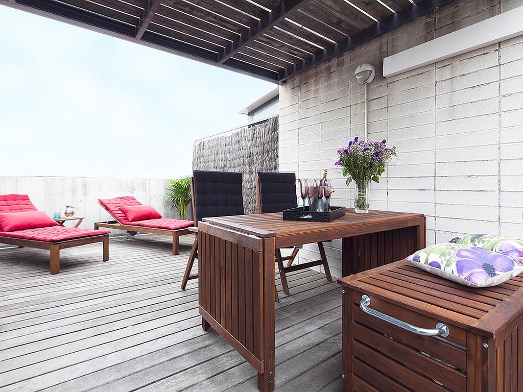 Apartment Barcelona Rentals - Penthouse With Terrace المظهر الخارجي الصورة